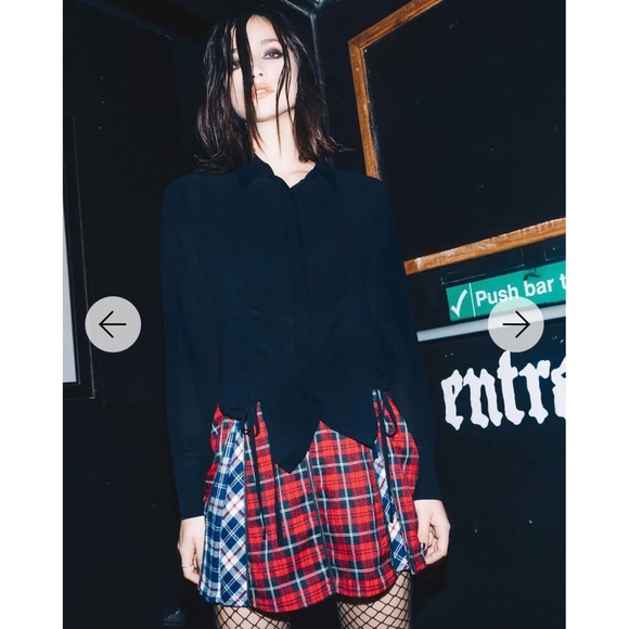 NWT Size 8 Black Milk PLAID CHERRY VS PLAID NAVY ZIP MINI SKIRT - Picture 4 of 5